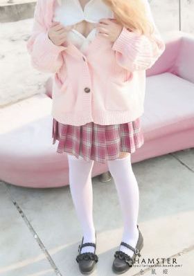 女生喜欢看吸女人奶头的视频_在线观看免费电影